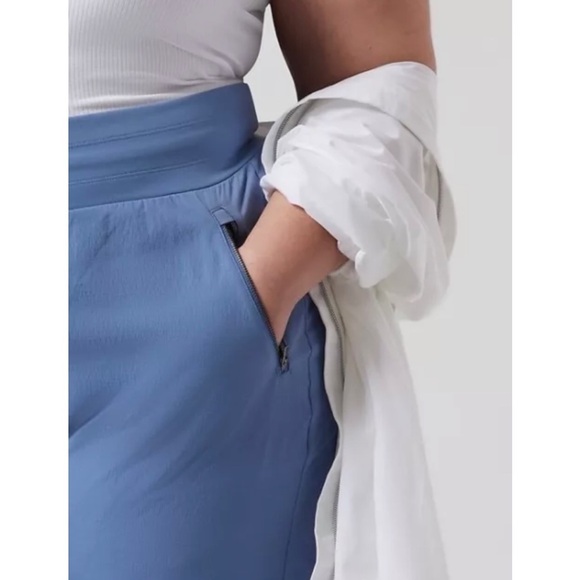 ATHLETA Trekkie North Plus Size Jogger Pants in Cottage Blue Size 18 NEW - Picture 7 of 16